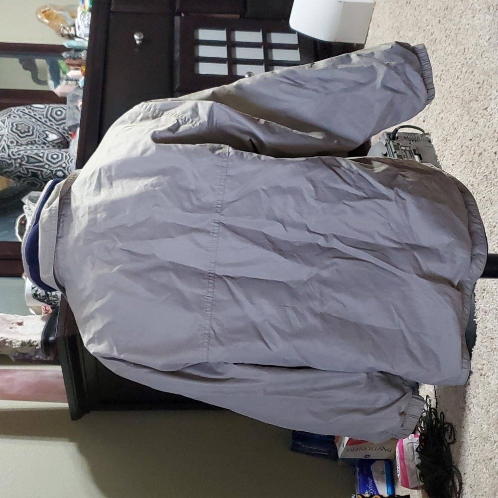 Reversible jacket - Picture 2 of 4